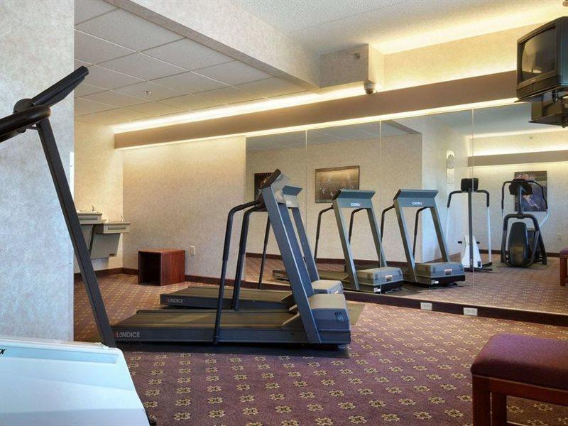 Microtel Inn & Suites By Wyndham Bloomington Msp Airport Bagian luar foto